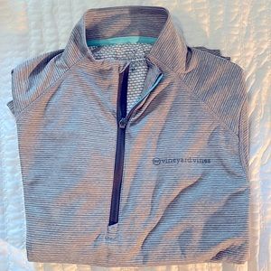 Vineyard Vines long sleeve performance quarter zip in grey stripe - size M
